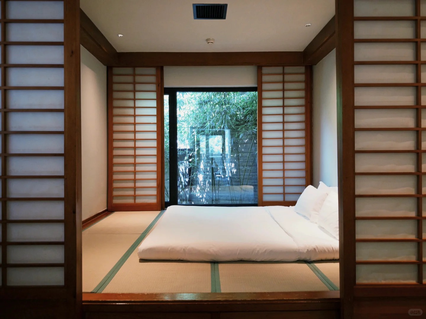 Hot spring resort hotel